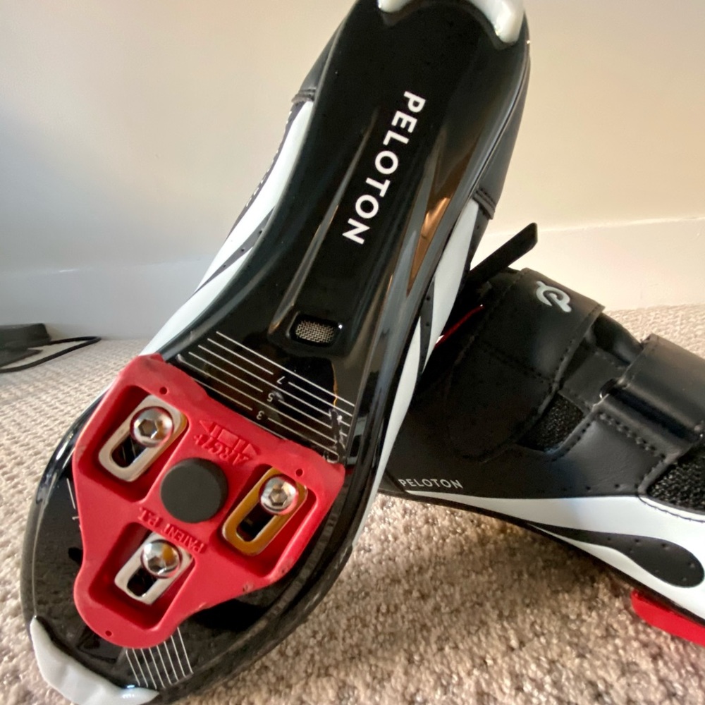 New authentic Peloton shoes & Heart Rate Monitor